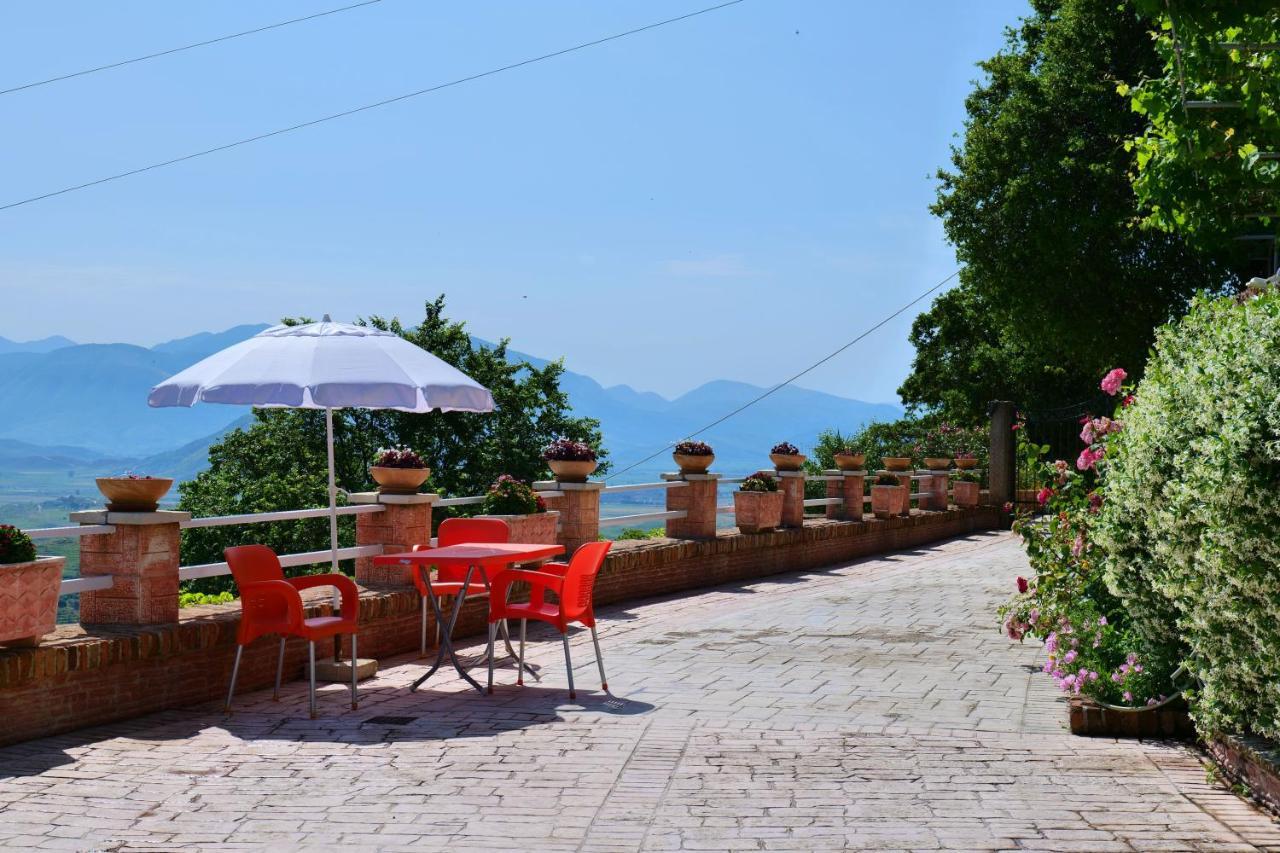 Saranda Landscape Nivice Exterior foto